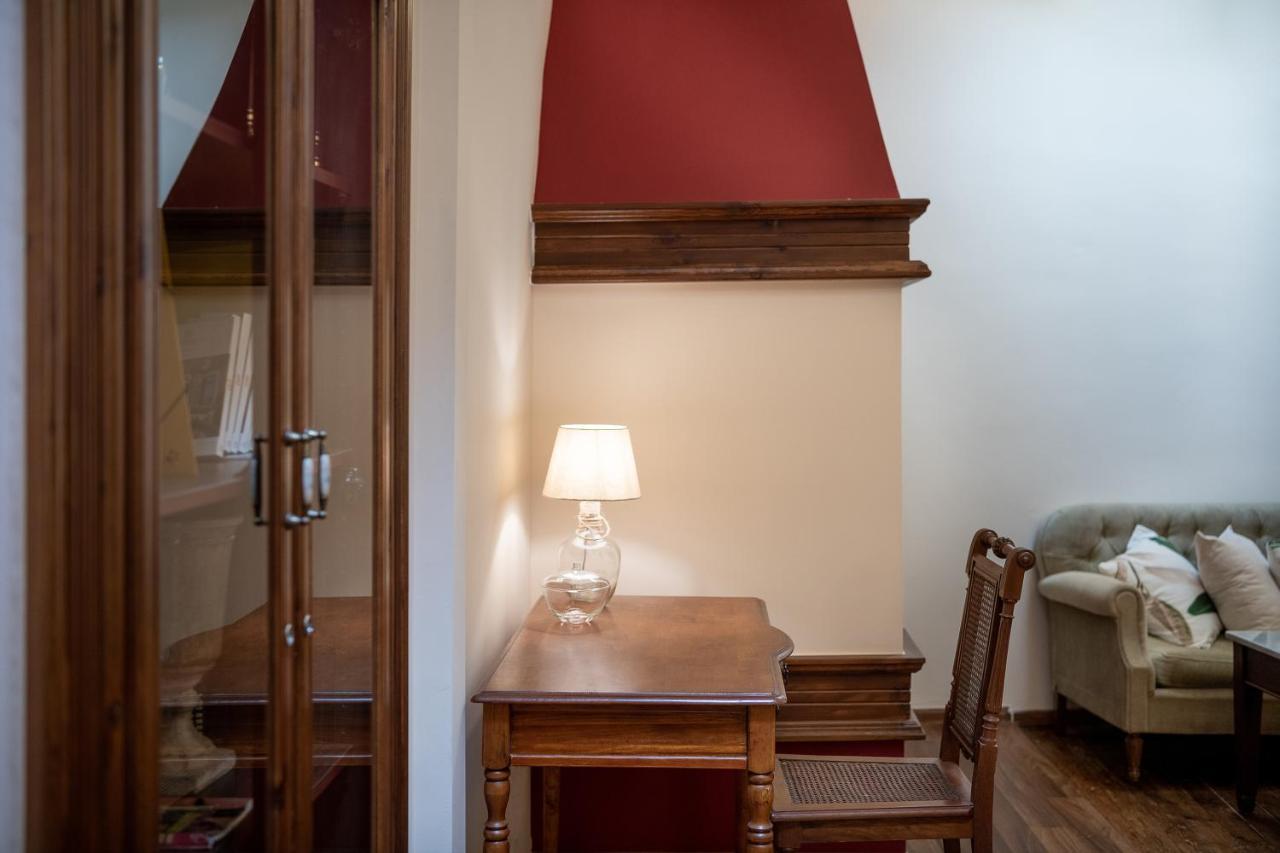Old Town Suites Ханья Экстерьер фото